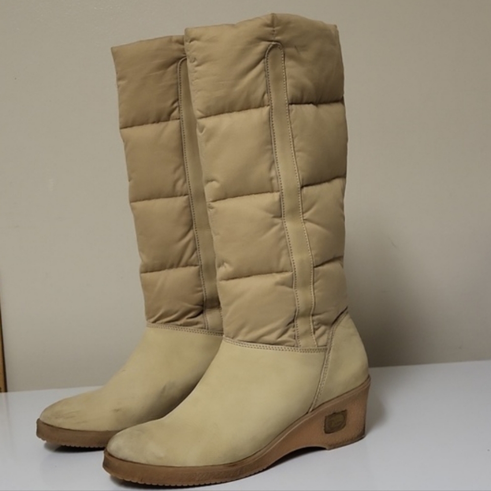 $Hostpick$Bama Lams vintage women's size 8wedge heel cream puffer high knee boot